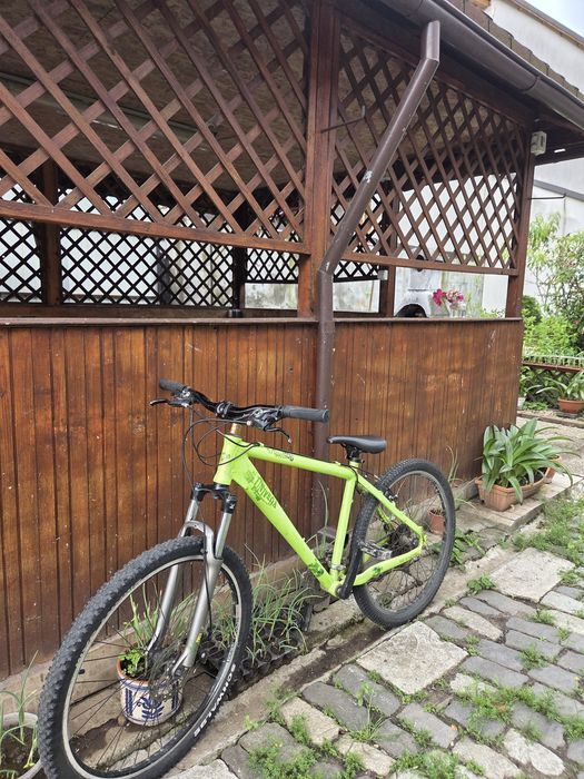 Bicleta mtb [hardtail dirt jumper]