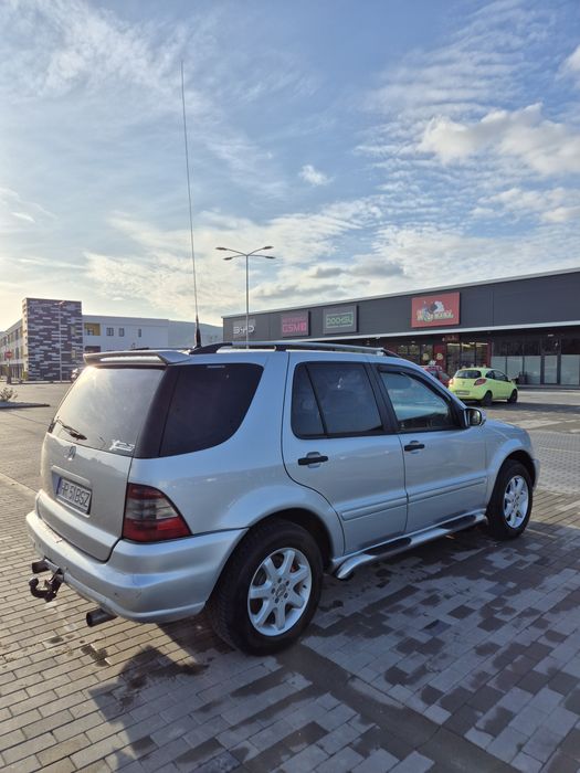 Mercedes-Benz ML 270