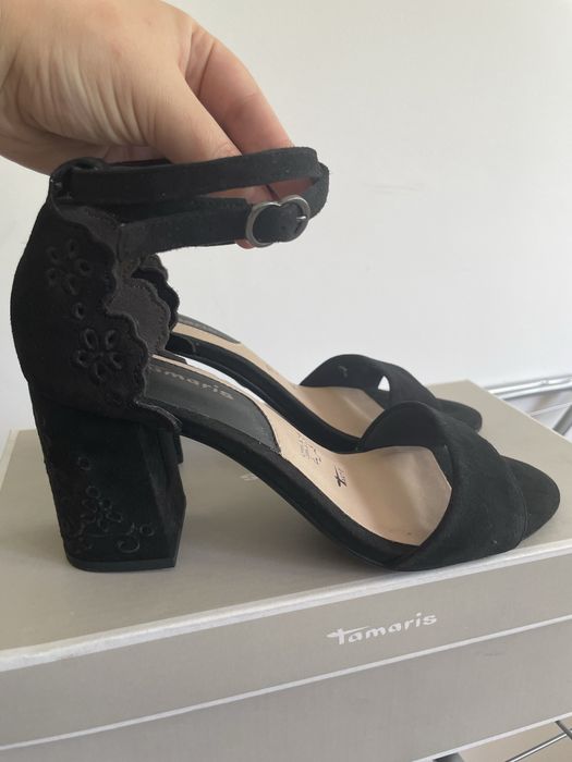 Sandale noi piele intoarsa Tamaris
