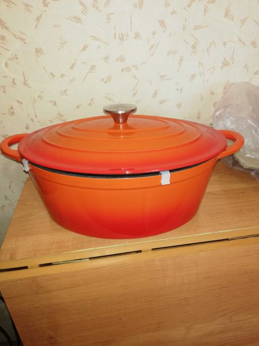 Казан чугунный гусятница