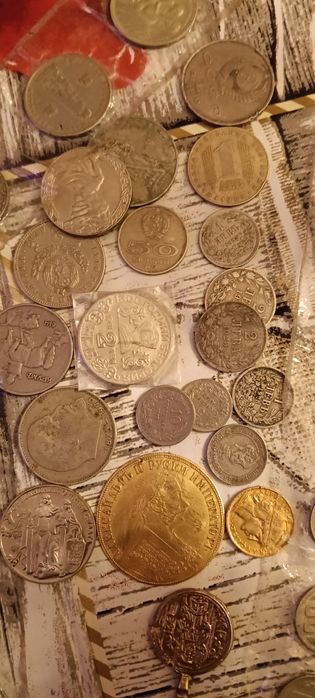 Юбилейни Български монети