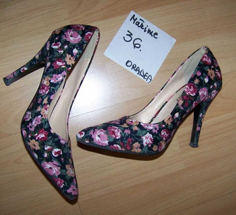 Pantofi mar.36 si 37