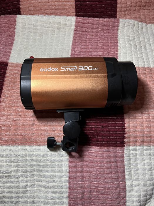 Импульсный свет Godox Smart 300 SDI
