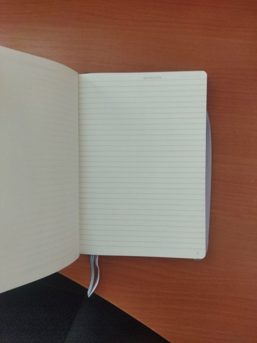 Луксозен тефтер лилав