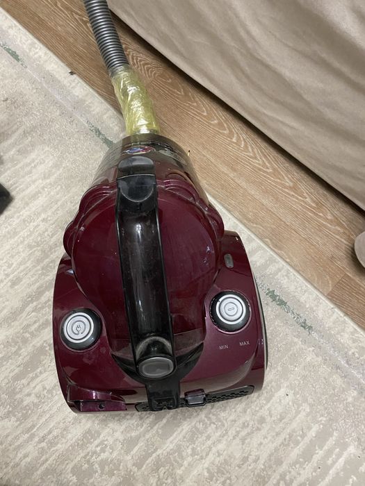 Пылесос, хороший