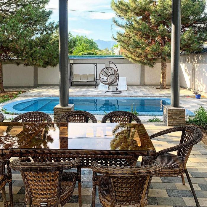 Oqtoshdan dacha sotiladi!!!