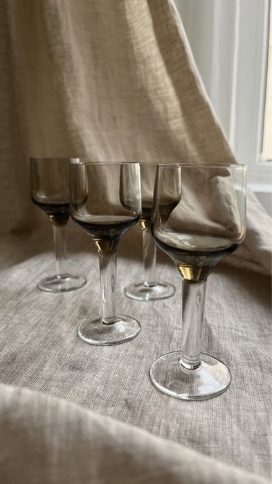 Рюмки с кофейным отливом