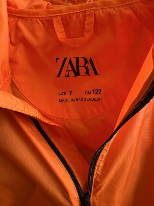 Уникална ветровка ЗАРА
