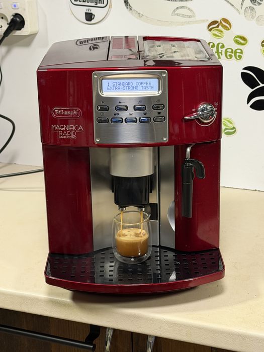 Кафемашина кафе автомат delonghi magnifica с гаранция