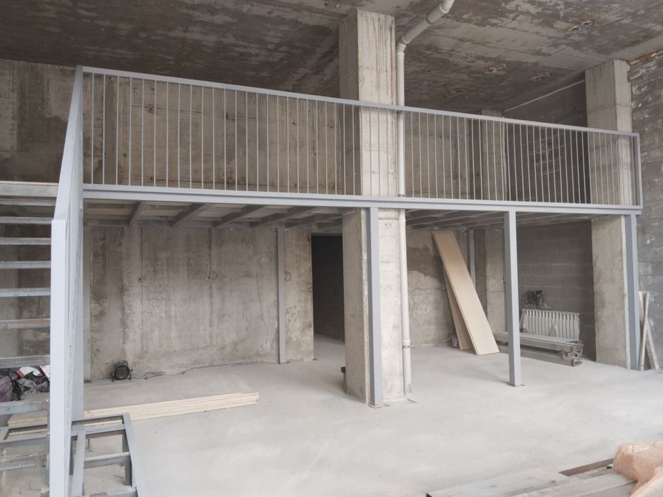 Антресольный этаж