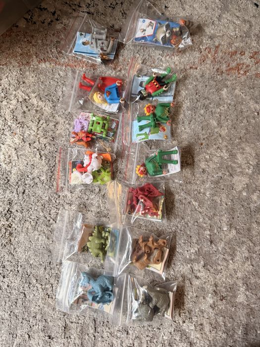 Киндер фигурки разные