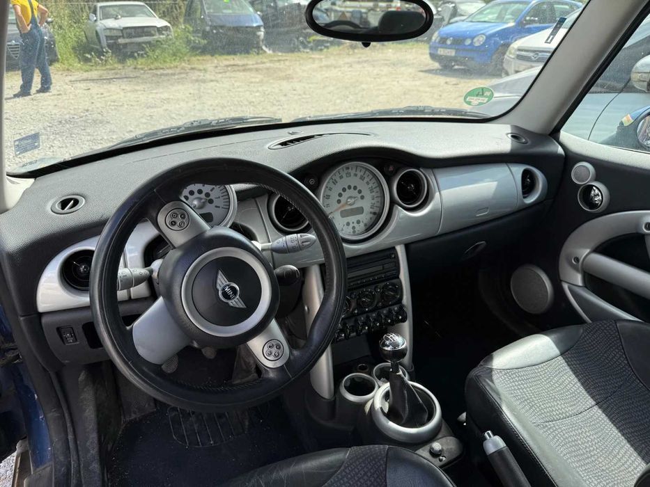 Mini Cooper One 1.6i на части