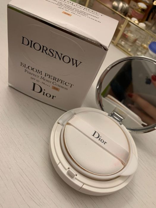 Dior Diorsnow кушон