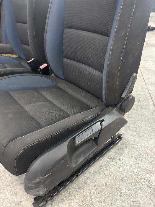 седалки и кори за vw golf6