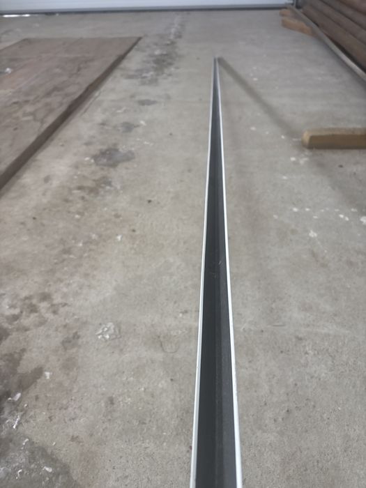 Уголок для армстронга белый длина 3м