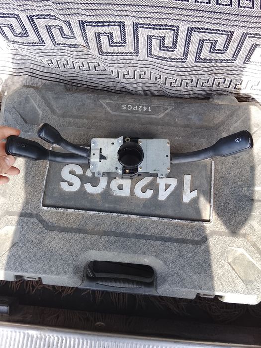 Продам гитару Ауди