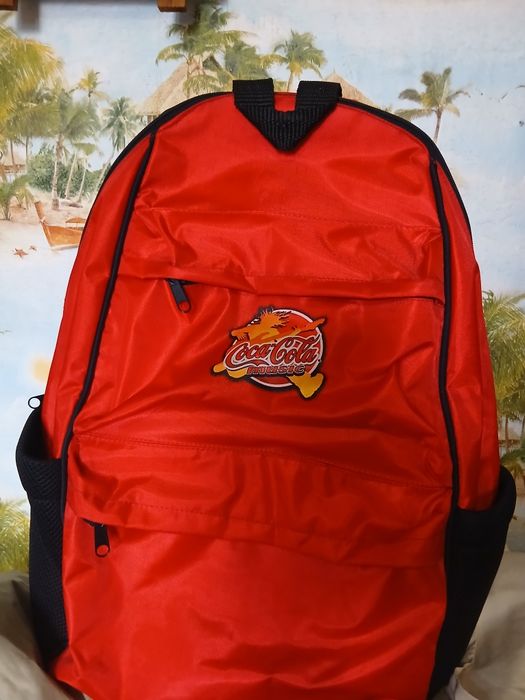 Продам рюкзак кока-кола