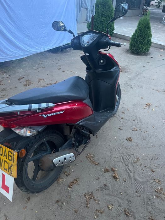 Scuter honda vision 50cc