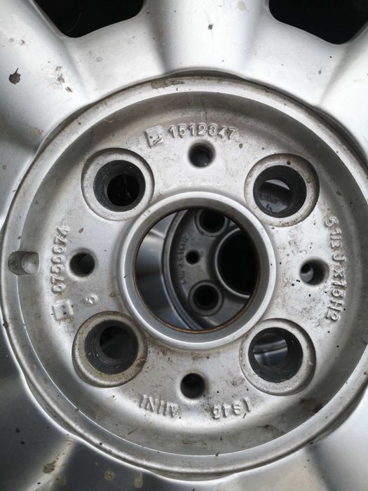 Джанти 15 цола 4х100 със гуми