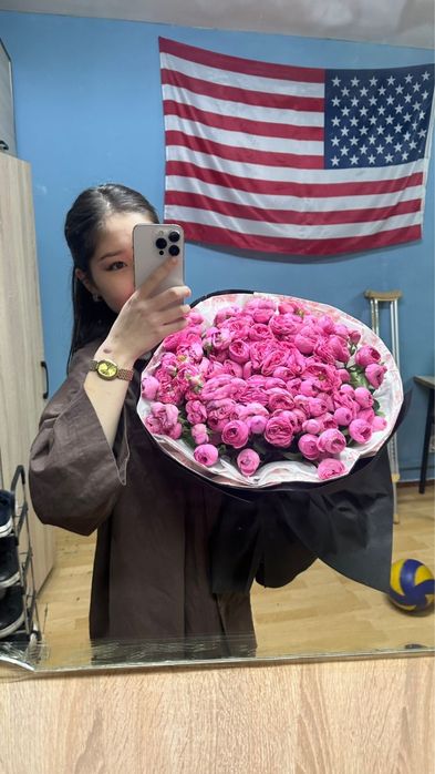 Букет цветов Margo flowers