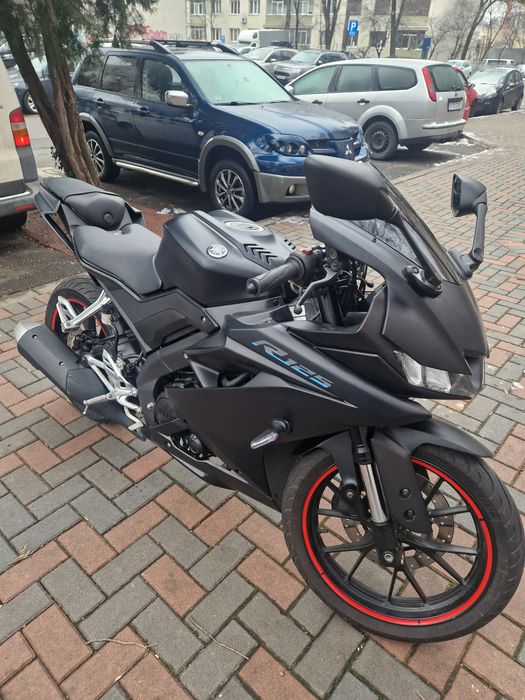 Yamaha yzf r125 A1