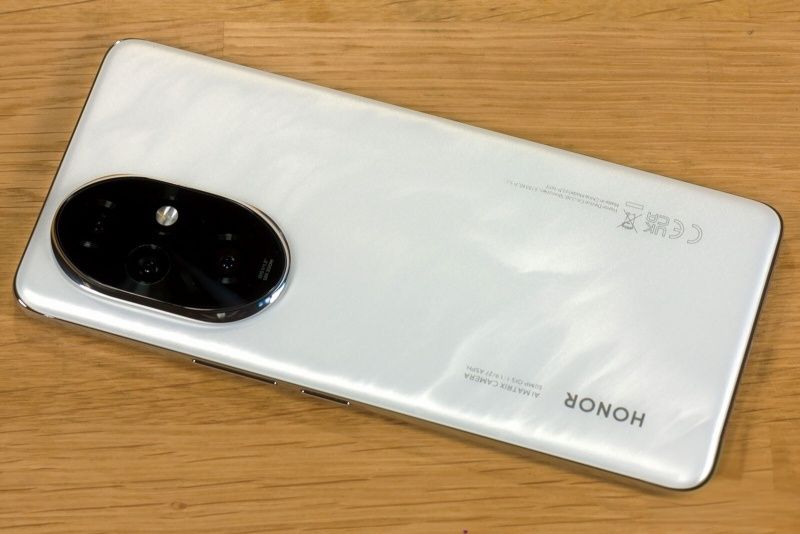 Honor 200 Snapdragon 7 Gen 3