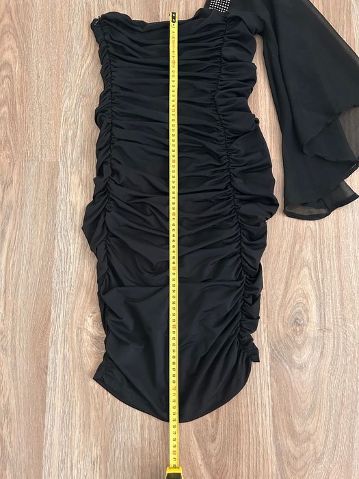 Дамска черна рокля