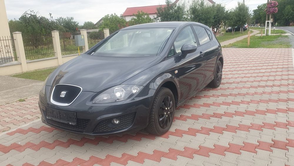 SEAT Leon 2011 — imagine 2