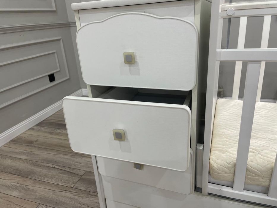 Детская кровать-качалка до 3х лет