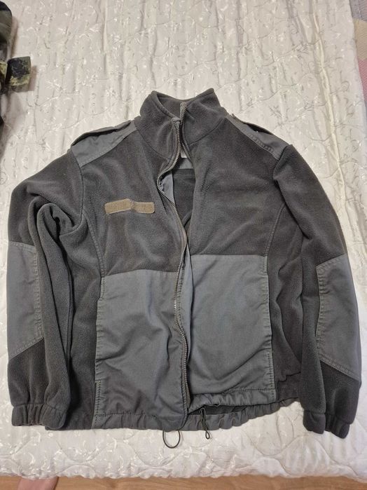 Камуфлажни дрехи