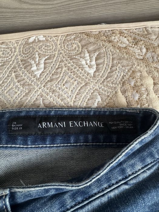 Дънки Armani Exchange