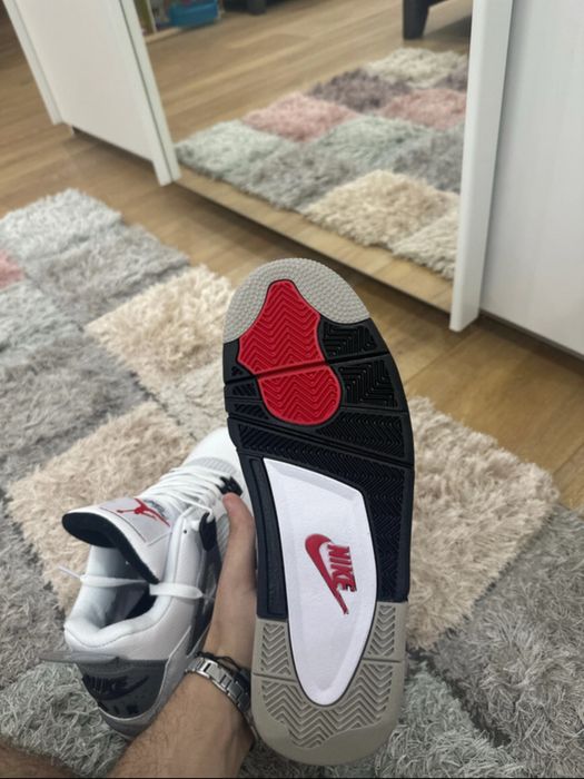 Air Jordan 4 "White Cement"