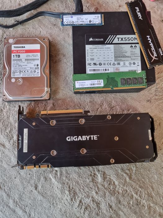 Se vinde piese pc, funcționează 100%