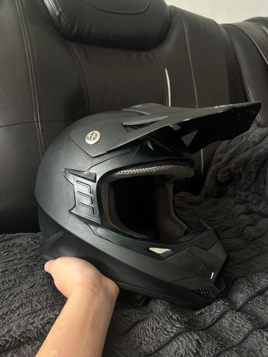 Vând casca NZI  motocross/ bicicleta