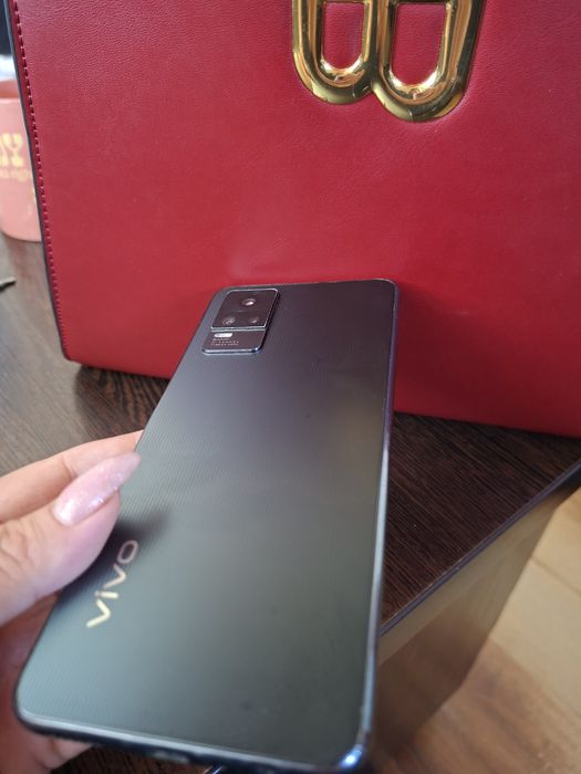 Vivo V21e 8/128gb