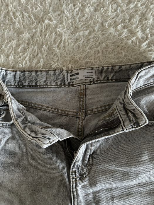 Джинсы,серого цвета