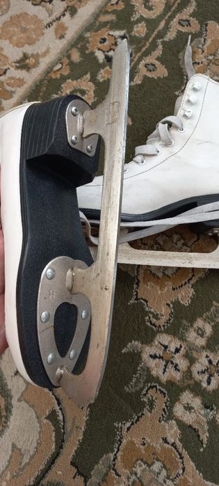 Коньки 35 размер