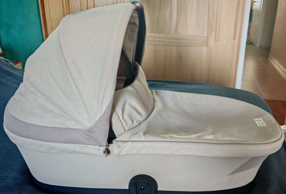 Кошче 0-6м за количка Cybex Melio + Подаръци