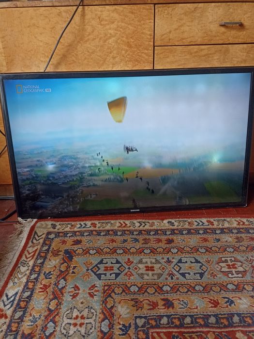 Samsung UE40F6320AW Смарт телевизор