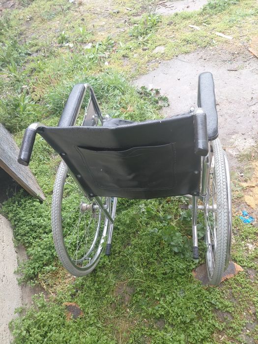 Инвалидна количка