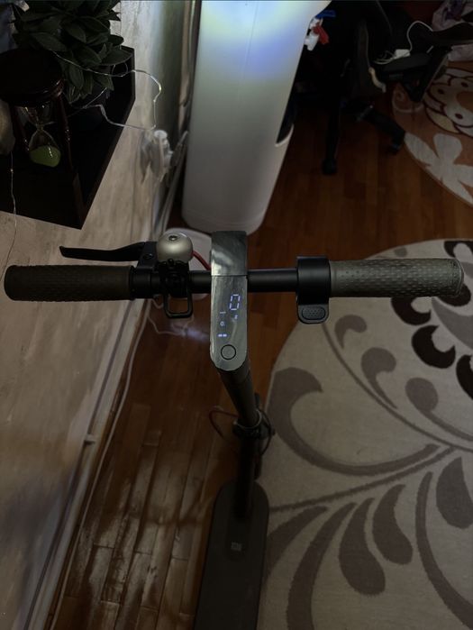 Vand trotineta electrica xiamomi m365
