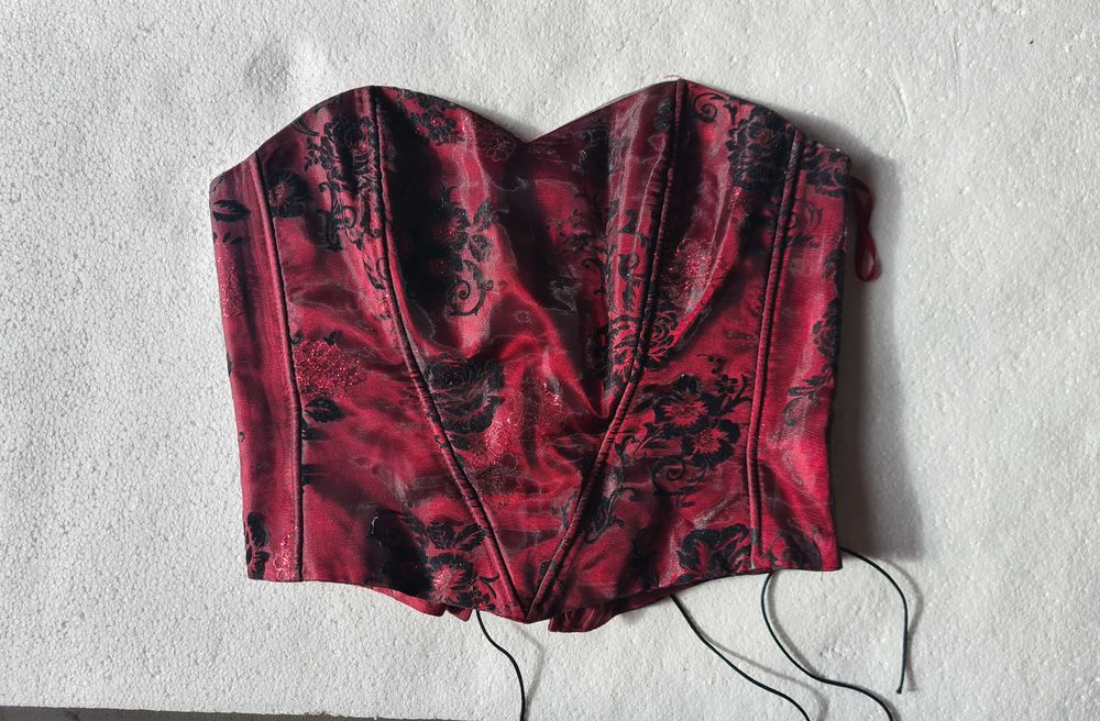 Corset deosebit marimea M