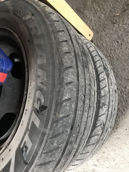 Продам покрышки с дисками 185/70/14