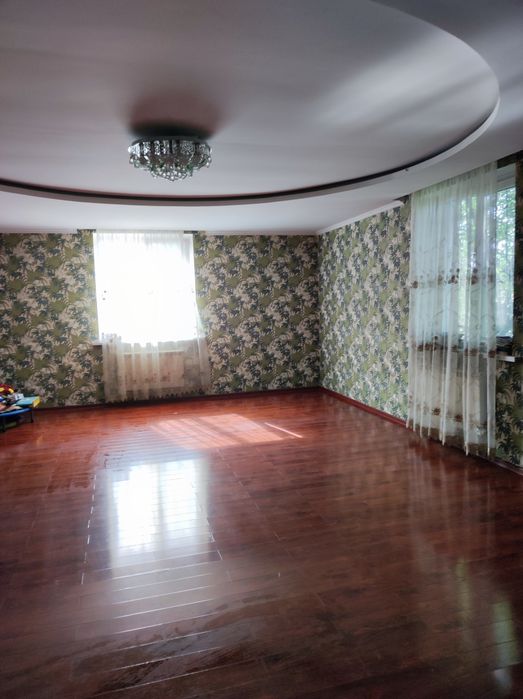 Продам дом в Баганашыле 370 м.кв. 5.35 соток.