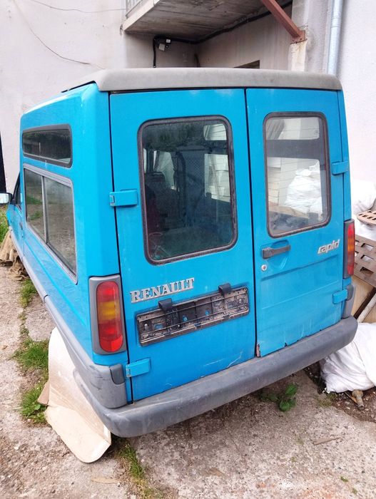 Рено Рапид за части