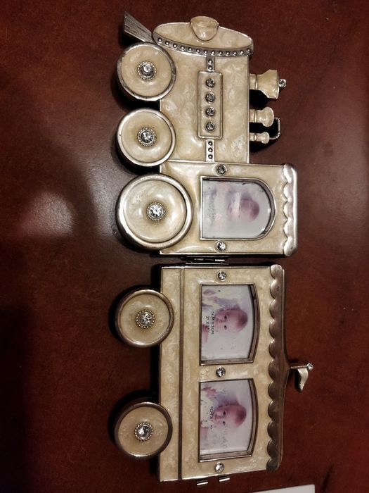 Рамка - паровозик для детского фото + подарок