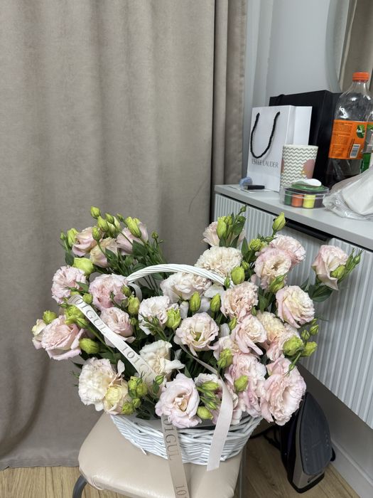 Корзина цветов свежие