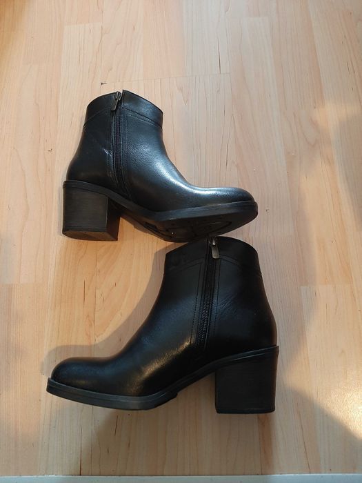 Botine / ghete Dasha piele noi marimea 37