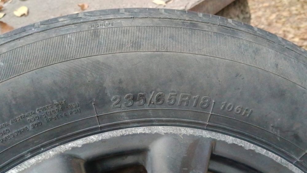 Продам летные шины