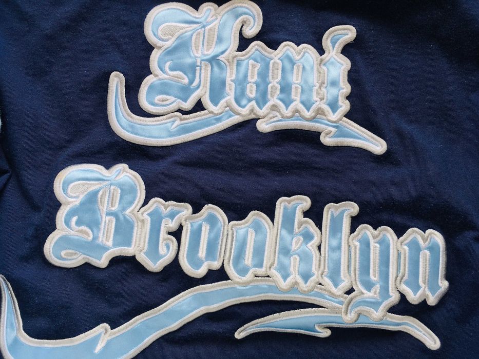 VINTAGE 1990s KARL KANI Brooklyn «No Shame In My Game» Jersey — L